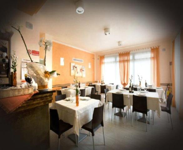 Hotel Ristorante Klaus Порто-Толле Экстерьер фото
